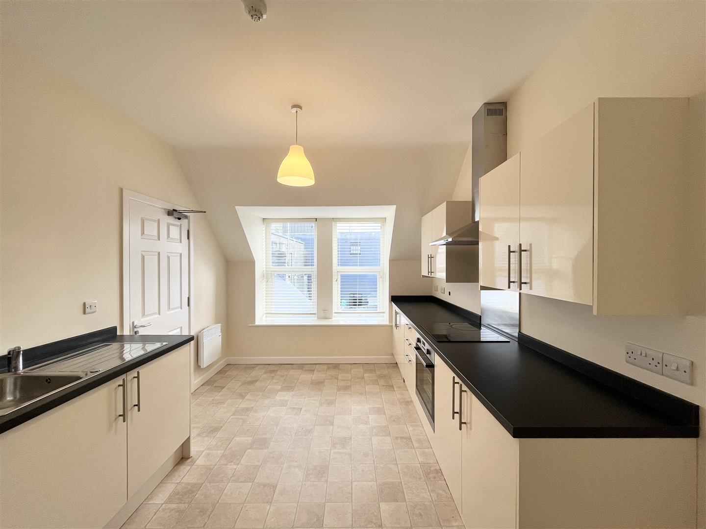 East Street, Newquay photo - 2